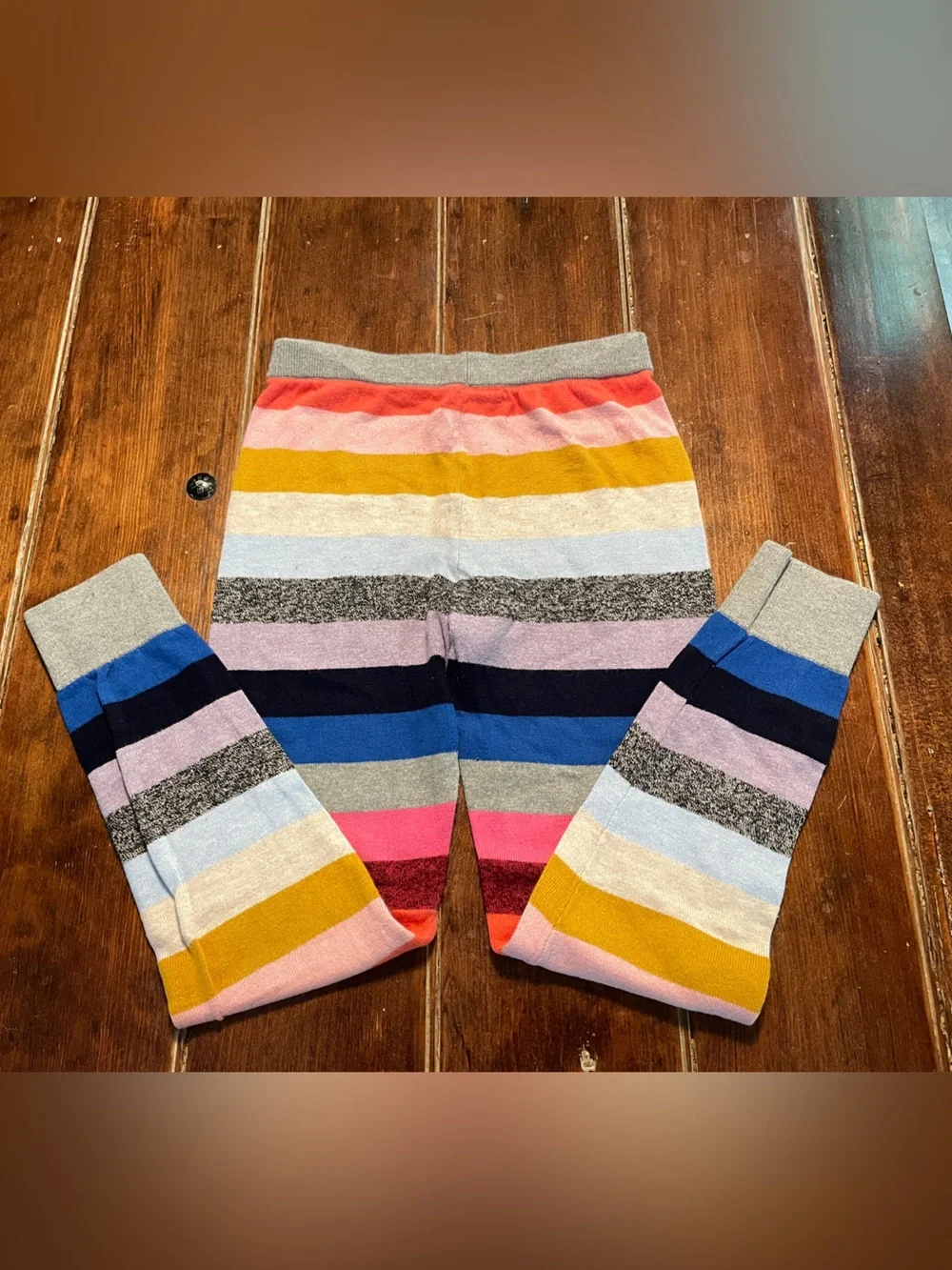 GAP Kids Striped sweater joggers, sz m, excellent condition, smoke-free home
